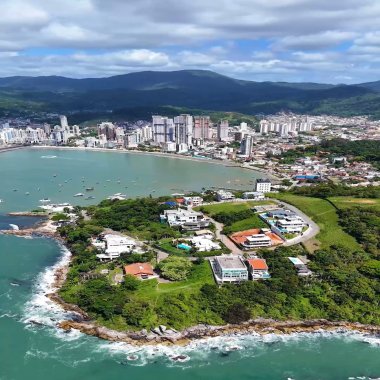 Sobrado 3 suítes para Venda no bairro Jardim das Gaivotas em Itapema